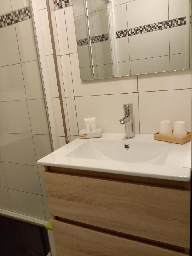 Bed and Breakfast Jonquille Chic La Piccola Venezia Vrecourt Экстерьер фото